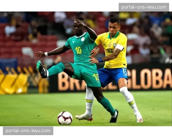 萨拉斯右腿腓肠肌损伤缺阵，马赛后防核心缺席影响拦截数据